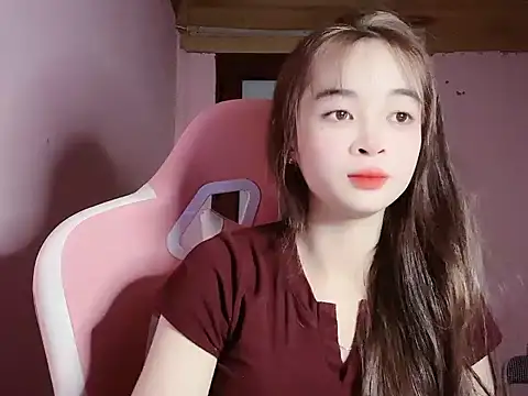 Snapshot of Suna7383 chatting on November 24, 2025, 3:12 pm Suna7383 online show from November 24, 2025, 3:12 pm