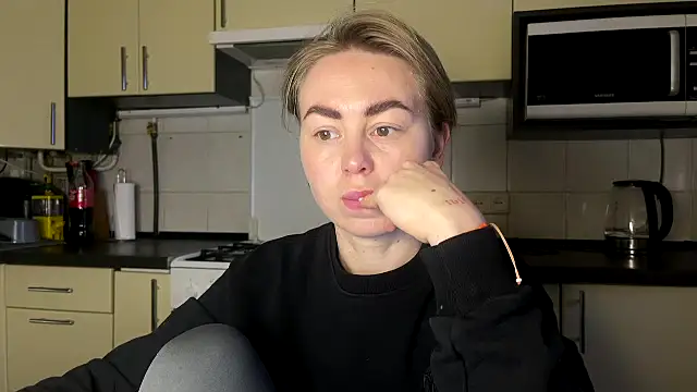 MartaLuna  online show from March 24, 2026, 3:34 pm