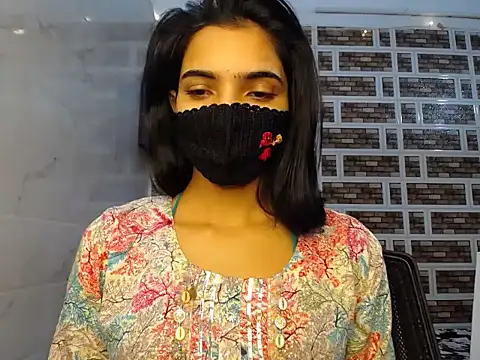 Sweetangle24 online show from November 30, 2025, 1:56 pm