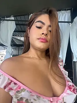 Snapshot of MayaMoanXXX chatting on May 28, 2026, 1:06 pm MayaMoanXXX online show from May 28, 2026, 1:06 pm