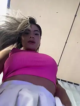 MayaMoanXXX online show from November 8, 2025, 1:14 pm