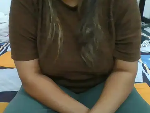 Snapshot of Bhabhi_osm chatting on June 17, 2026, 7:46 pm Bhabhi osm online show from June 17, 2026, 7:46 pm