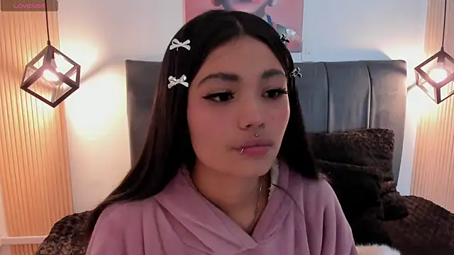 Snapshot of Evaa_rosee_ chatting on September 26, 2025, 12:34 pm Evaa rosee online show from September 26, 2025, 12:34 pm