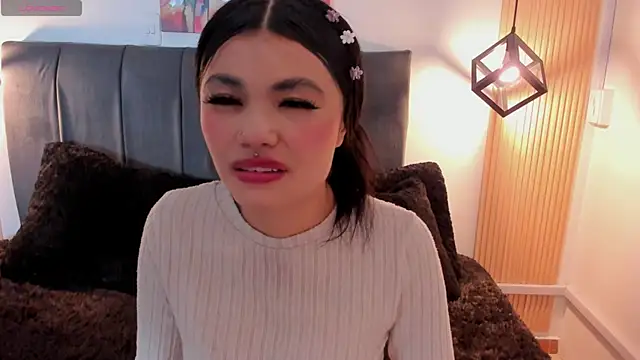 Snapshot of Evaa_rosee_ chatting on October 13, 2025, 1:34 pm Evaa rosee online show from October 13, 2025, 1:34 pm