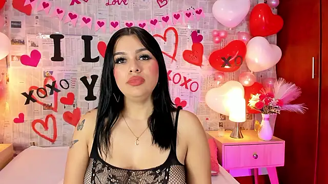 Linda Fosterr online show from February 16, 2026, 7:56 pm