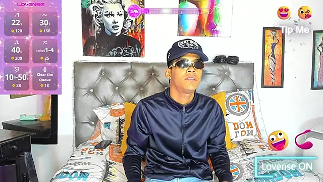 xxKamadevaxx online show from February 5, 2026, 12:34 pm