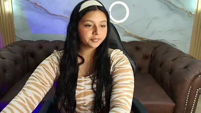 Snapshot of mia_hot_tf chatting on September 16, 2025, 8:21 pm mia hot tf online show from September 16, 2025, 8:21 pm