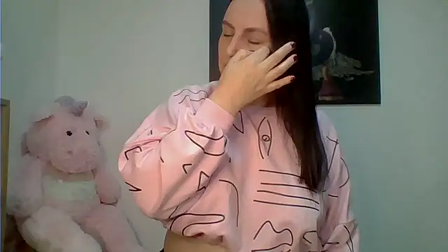 Snapshot of Venusina_07 chatting on May 16, 2026, 4:00 am Venusina 07 online show from May 16, 2026, 4:00 am