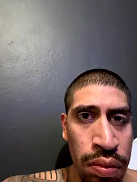 Snapshot of busnfatnutsLildee chatting on December 4, 2025, 1:04 am busnfatnutsLildee online show from December 4, 2025, 1:04 am