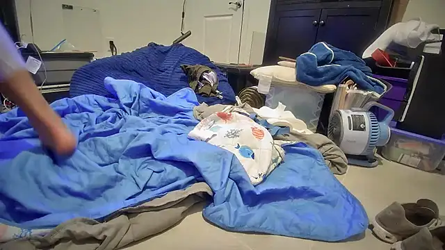 jasoncali305 online show from November 29, 2025, 9:42 am