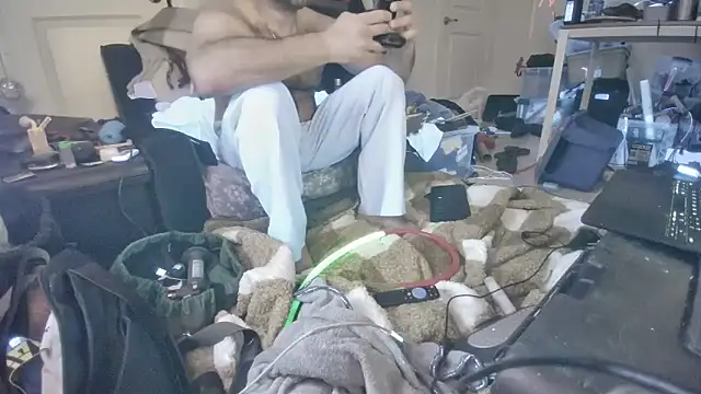 jasoncali305 online show from March 6, 2026, 9:04 am