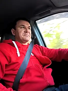 NOMAD8611 online show from November 3, 2025, 5:56 am