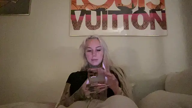 paulinaalatalo online show from March 23, 2026, 7:36 pm