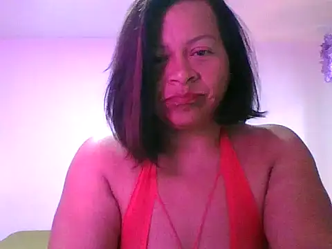 Snapshot of adri89-g chatting on October 16, 2025, 11:40 am adri89-g online show from October 16, 2025, 11:40 am