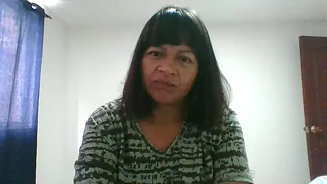 Snapshot of adri89-g chatting on April 21, 2026, 2:23 pm adri89-g online show from April 21, 2026, 2:23 pm