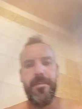 Snapshot of Alousek121 chatting on September 17, 2025, 4:20 pm Alousek121 online show from September 17, 2025, 4:20 pm