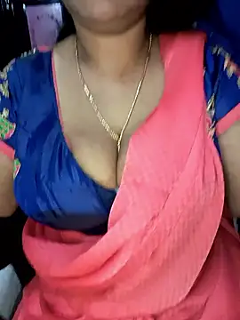 Snapshot of KannadaTamilTeluguBeauty chatting on January 11, 2026, 7:26 am KannadaTamilTeluguBeauty online show from January 11, 2026, 7:26 am