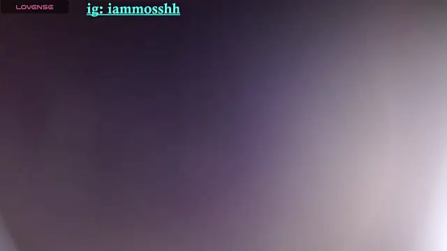 Isabella Mossh online show from October 16, 2025, 7:11 pm