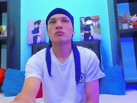 EL VENEZOLANO 22CM online show from September 16, 2025, 5:30 am