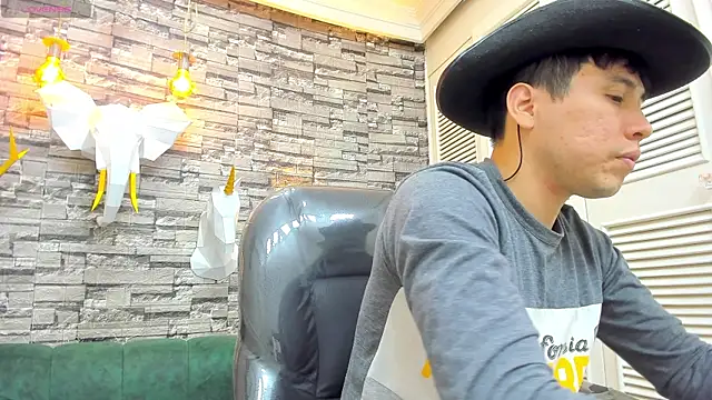 Nick Wolff online show from November 11, 2025, 3:12 am