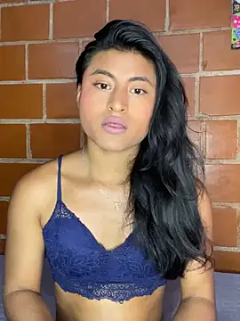 Snapshot of Michelle_Narvaez chatting on September 26, 2025, 6:37 pm Michelle Narvaez online show from September 26, 2025, 6:37 pm