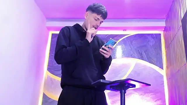 Iam Steven online show from March 20, 2026, 12:28 pm