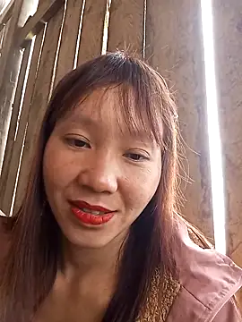 bonnie-00 online show from February 10, 2026, 2:32 am