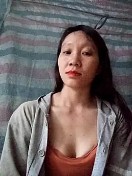 Snapshot of bonnie-00 chatting on October 14, 2025, 3:51 am bonnie-00 online show from October 14, 2025, 3:51 am