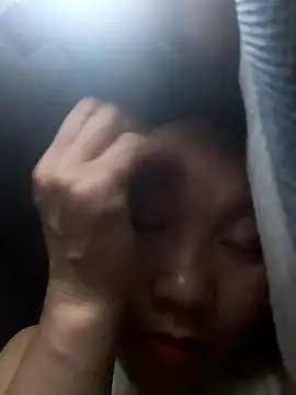 bonnie-00 online show from April 7, 2026, 2:30 pm