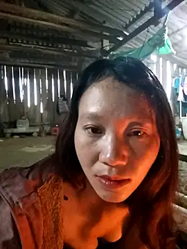 bonnie-00 online show from October 31, 2025, 11:55 pm