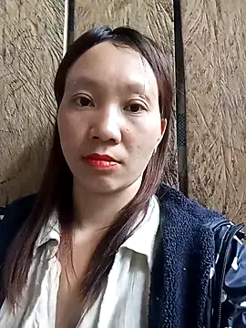 Snapshot of bonnie-00 chatting on May 9, 2026, 2:15 am bonnie-00 online show from May 9, 2026, 2:15 am