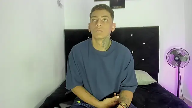 maykel and mike online show from November 26, 2025, 9:31 am