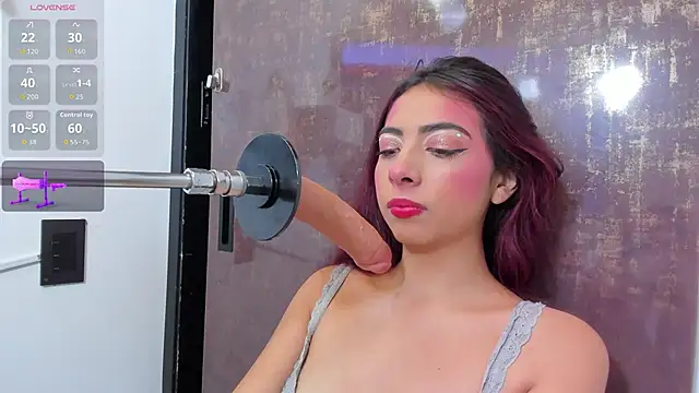 Snapshot of cherry_skinny_ chatting on January 19, 2026, 3:43 am cherry skinny online show from January 19, 2026, 3:43 am