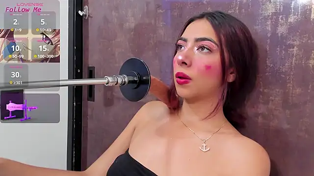 Snapshot of cherry_skinny_ chatting on February 15, 2026, 4:02 am cherry skinny online show from February 15, 2026, 4:02 am