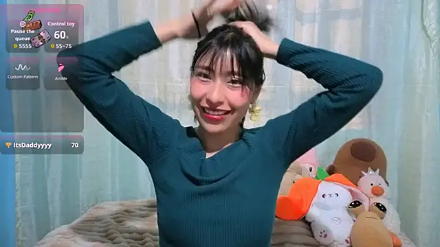 Snapshot of Sullyoonn chatting on February 6, 2026, 12:50 am Sullyoonn online show from February 6, 2026, 12:50 am