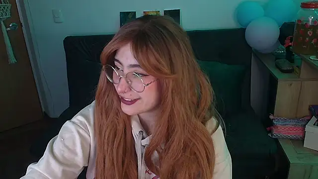 Snapshot of Miacatsito3 chatting on November 25, 2025, 4:02 am Miacatsito3 online show from November 25, 2025, 4:02 am