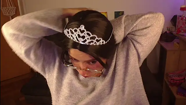 Snapshot of Miacatsito3 chatting on October 30, 2025, 1:15 am Miacatsito3 online show from October 30, 2025, 1:15 am