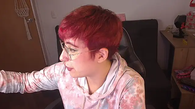 Snapshot of Miacatsito3 chatting on November 7, 2025, 1:10 am Miacatsito3 online show from November 7, 2025, 1:10 am