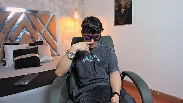 kraven lust online show from February 8, 2026, 3:15 am