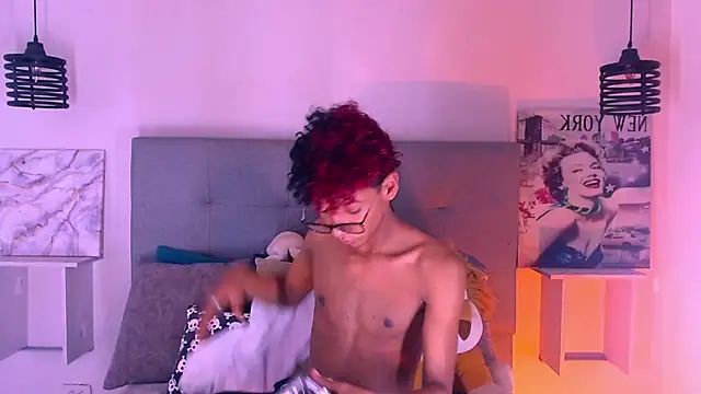 Snapshot of Billie_Turner_ chatting on November 11, 2025, 4:29 am Billie Turner online show from November 11, 2025, 4:29 am