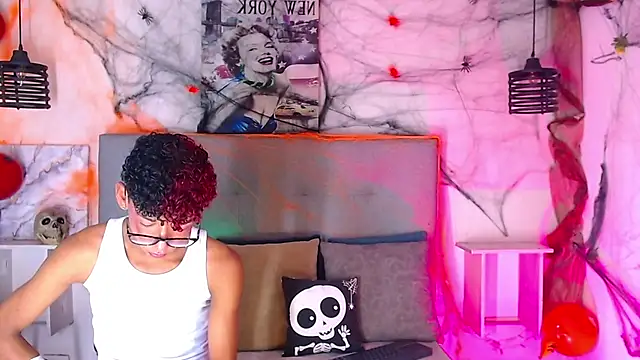 Snapshot of Billie_Turner_ chatting on October 26, 2025, 4:13 am Billie Turner online show from October 26, 2025, 4:13 am