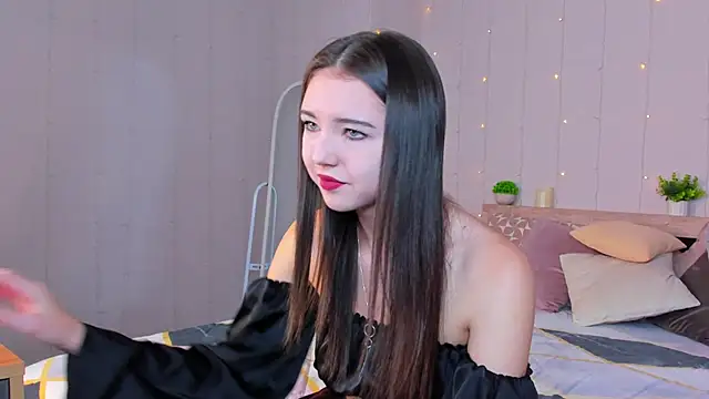 Amanda Reedd online show from November 24, 2025, 7:19 am