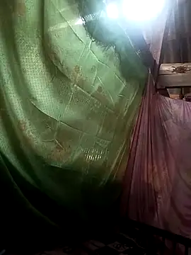 Snapshot of Vuong_x chatting on September 23, 2025, 3:13 am Vuong x online show from September 23, 2025, 3:13 am