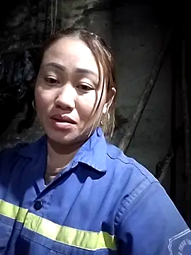 Dung x online show from March 13, 2026, 11:48 am