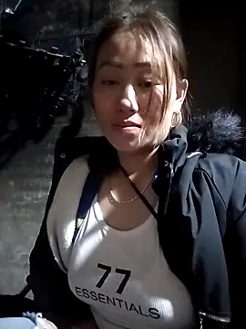 Dung x online show from March 15, 2026, 5:25 am