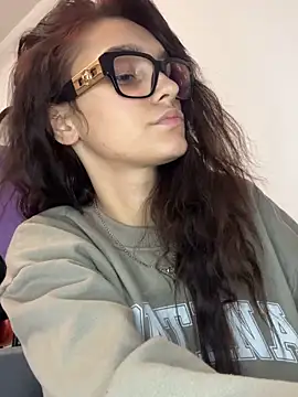 EllaBlowy online show from October 8, 2025, 10:17 am