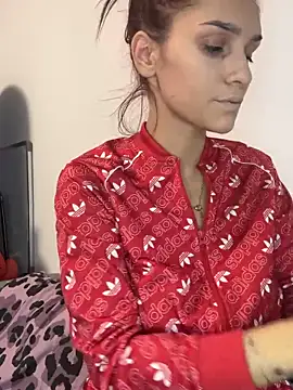 EllaBlowy online show from September 26, 2025, 5:53 pm