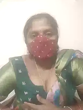 Snapshot of Sowjanya-telugu chatting on October 5, 2025, 9:16 pm Sowjanya-telugu online show from October 5, 2025, 9:16 pm