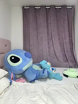 karolaalcendra online show from February 21, 2026, 1:18 am