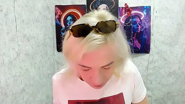 EmmaCat  online show from March 14, 2026, 5:46 am